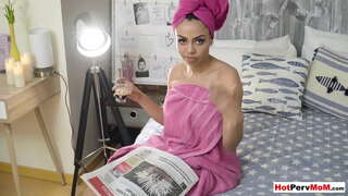 ���ೊಡ್ಡ ಮೊಲೆ ಬ್ಲೊಂಡೆ ಕಾಮಿನಿ ಕಾಮಿನಿ ತುಲ್ಲು ತುಣ್ನೆಯ ಮೇಲೆ ತುಲ್ಲು ತನ್ನ stepsons ಶಿಶ್ನ