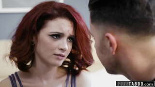 Eskorte Insisterer På Å Suge Pikk I Det Offentlige Bad